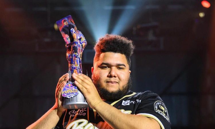 El dominicano MenaRD se convierte en el mejor jugador de Street Fighter del mundo tras coronarse como campeón del Red Bull Kumite New York